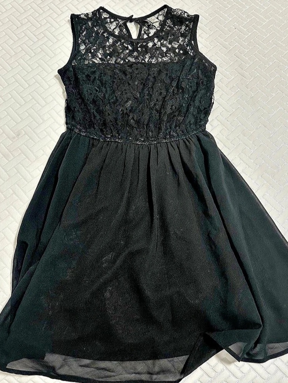 H&M Floral Lace Midi Dress in Black Size Medium